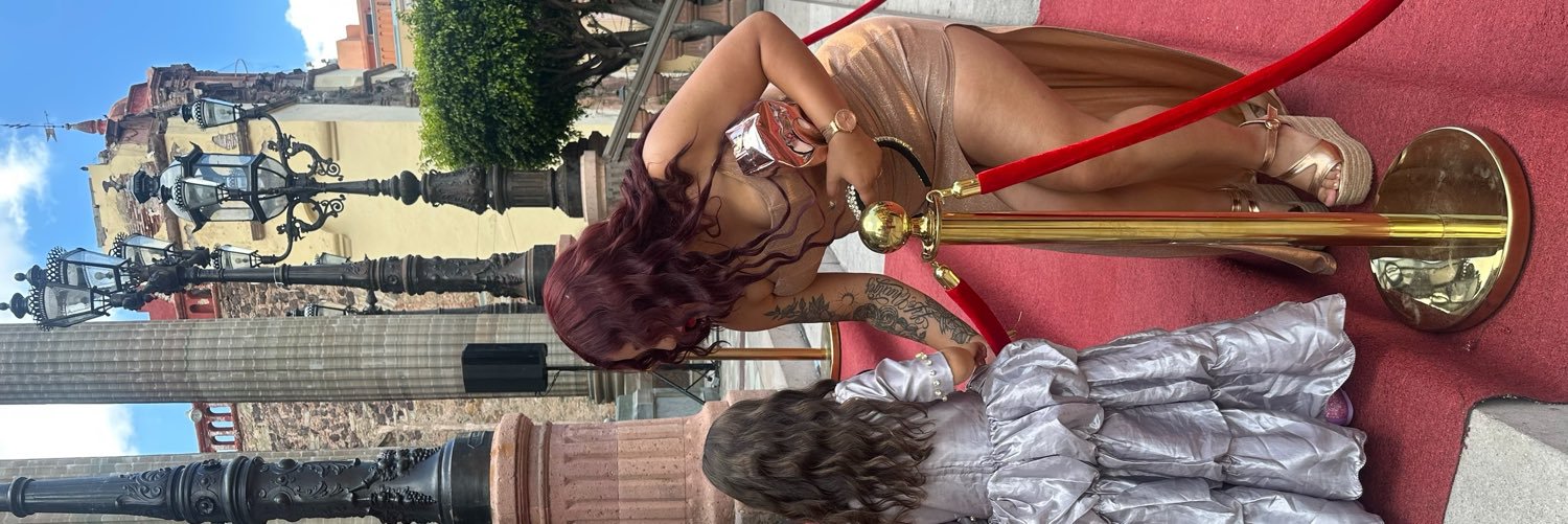 aleayala___'s profile banner image