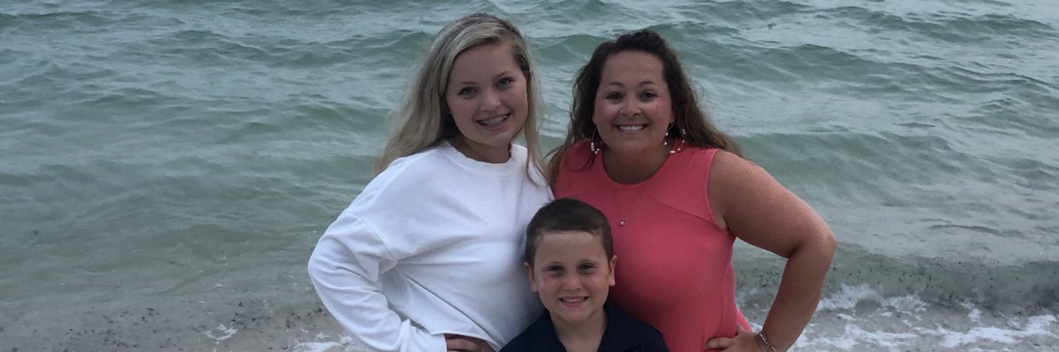 Nicki Thompson banner