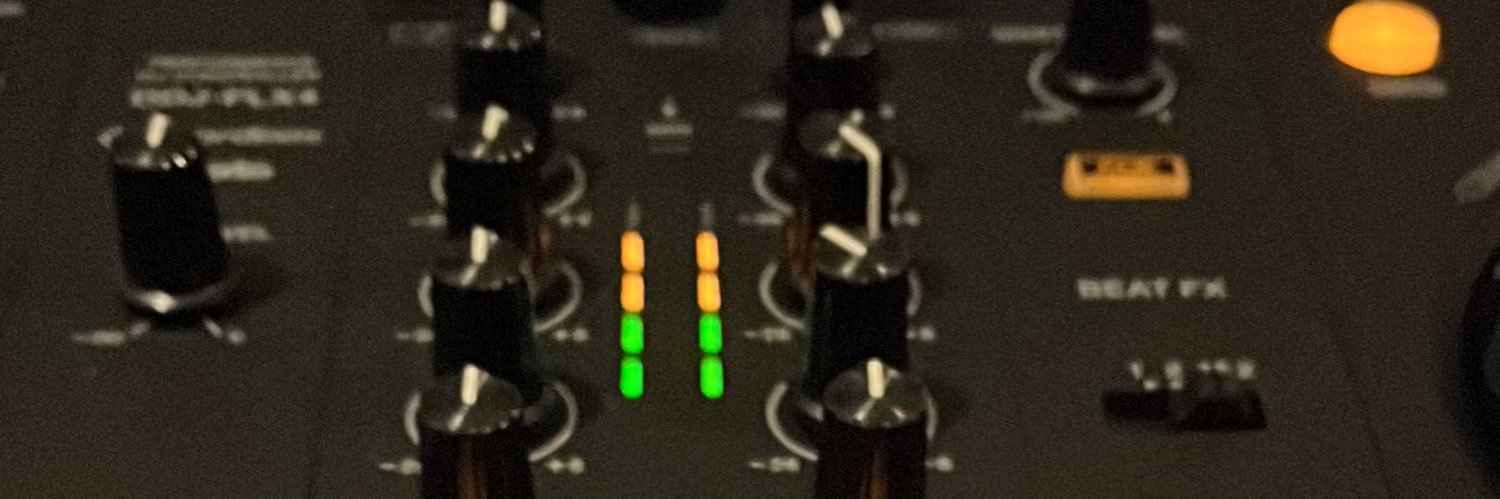 AKA DeeP $outH banner