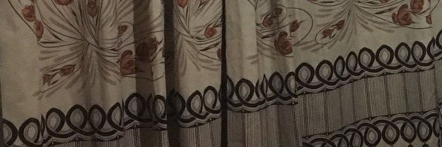 galayellowred's profile banner image