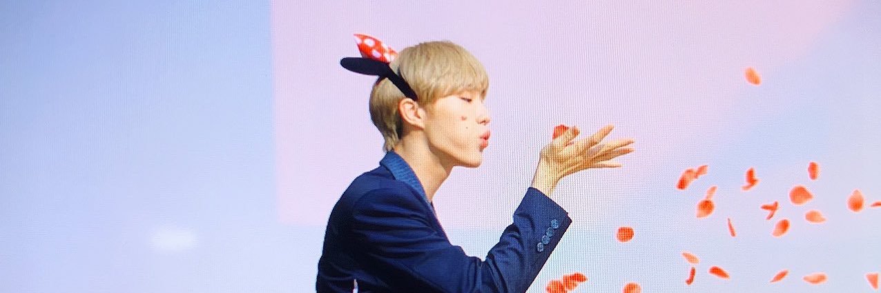 🎀🧸 banner