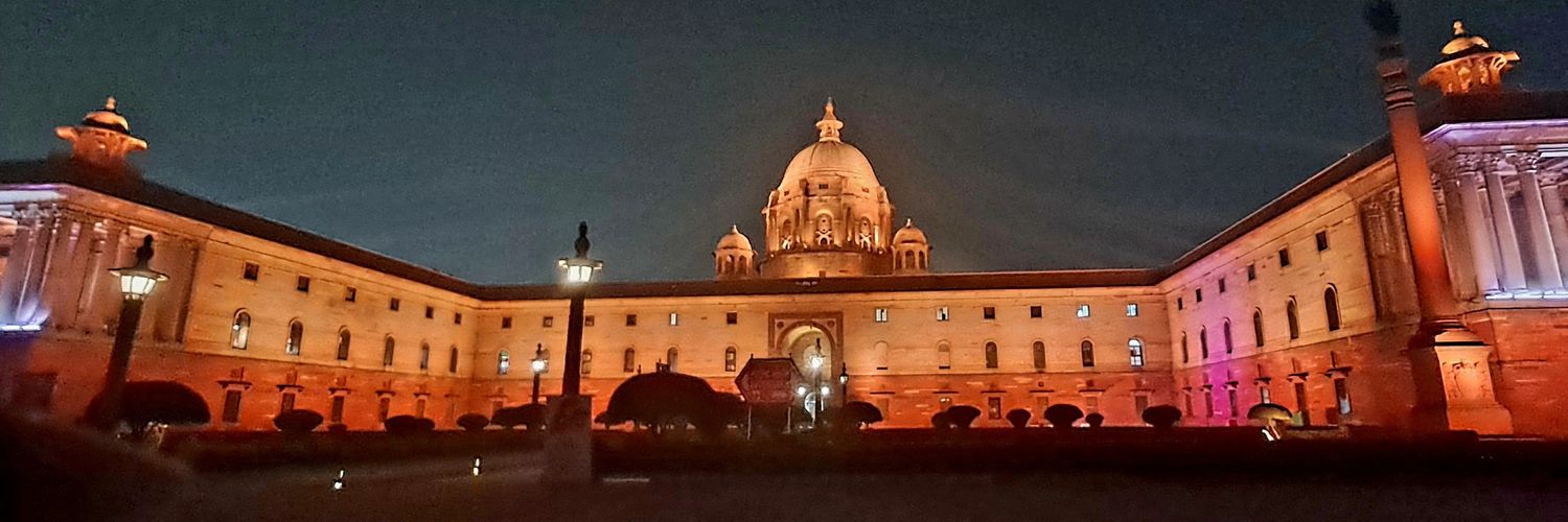 Amrita Banerjee 🇮🇳 banner