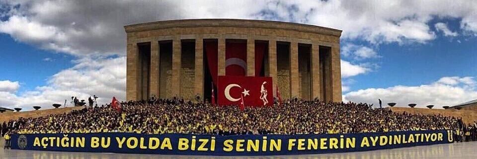 ozlemnyr's profile banner image