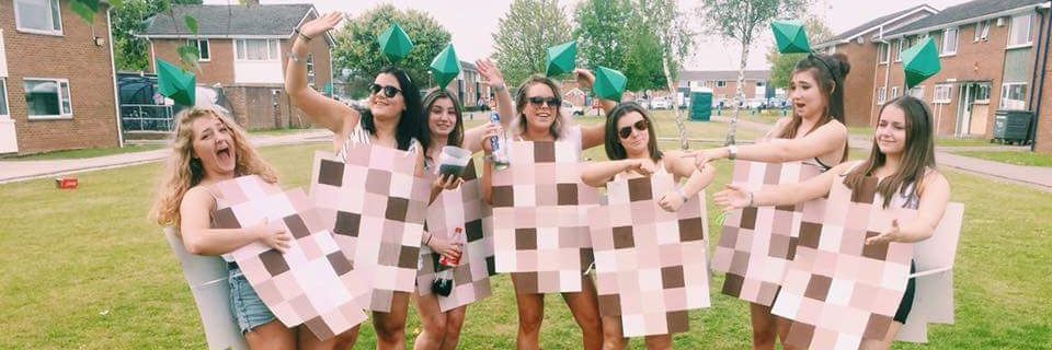 Emma_Pearson96's profile banner image