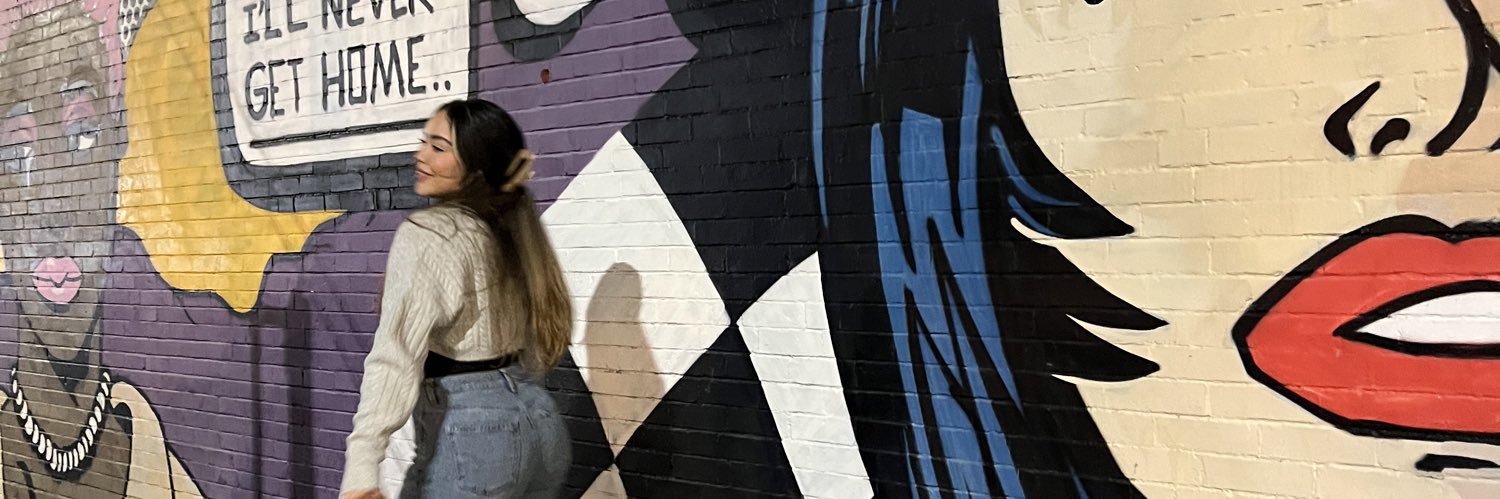 _gissellee's profile banner image