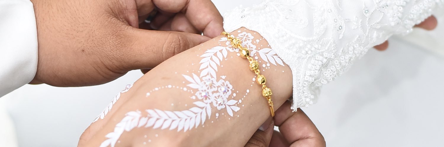 parkminhu_'s profile banner image