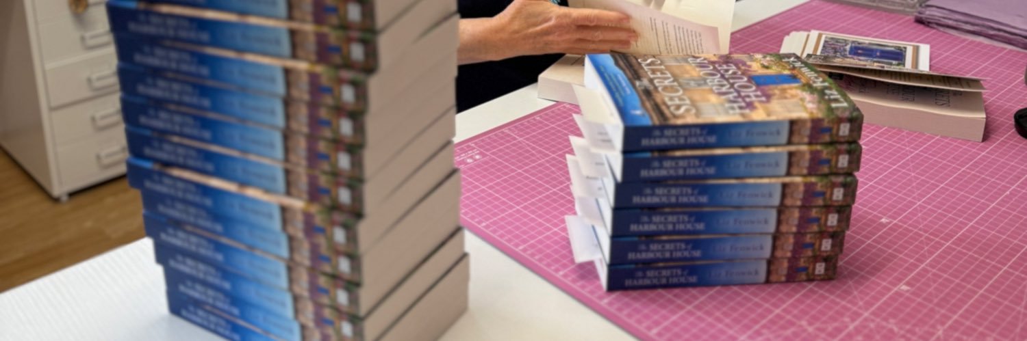 liz_fenwick's profile banner image