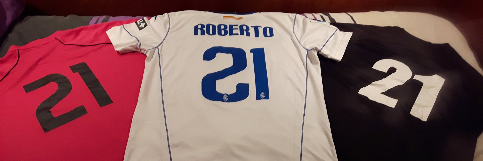 RobertoLes21's profile banner image