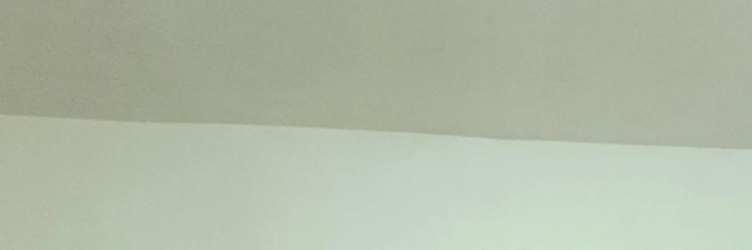 ismahe's profile banner image