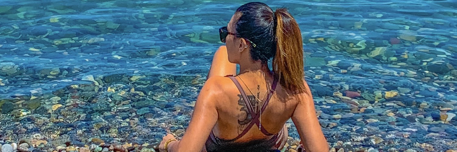 moanikkk's profile banner image