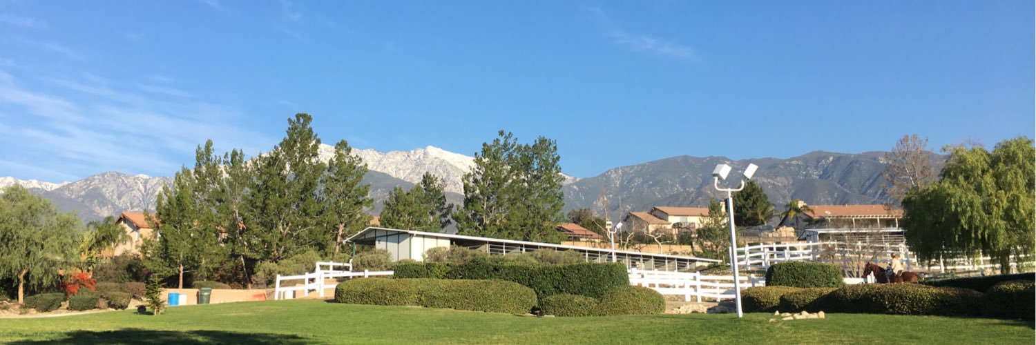 JanieMK's profile banner image