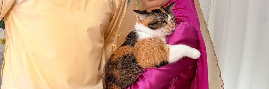NajwaaHuda's profile banner image