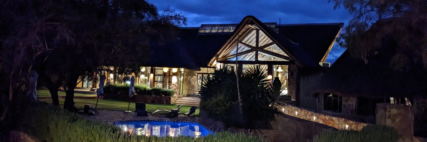 icapetown's profile banner image