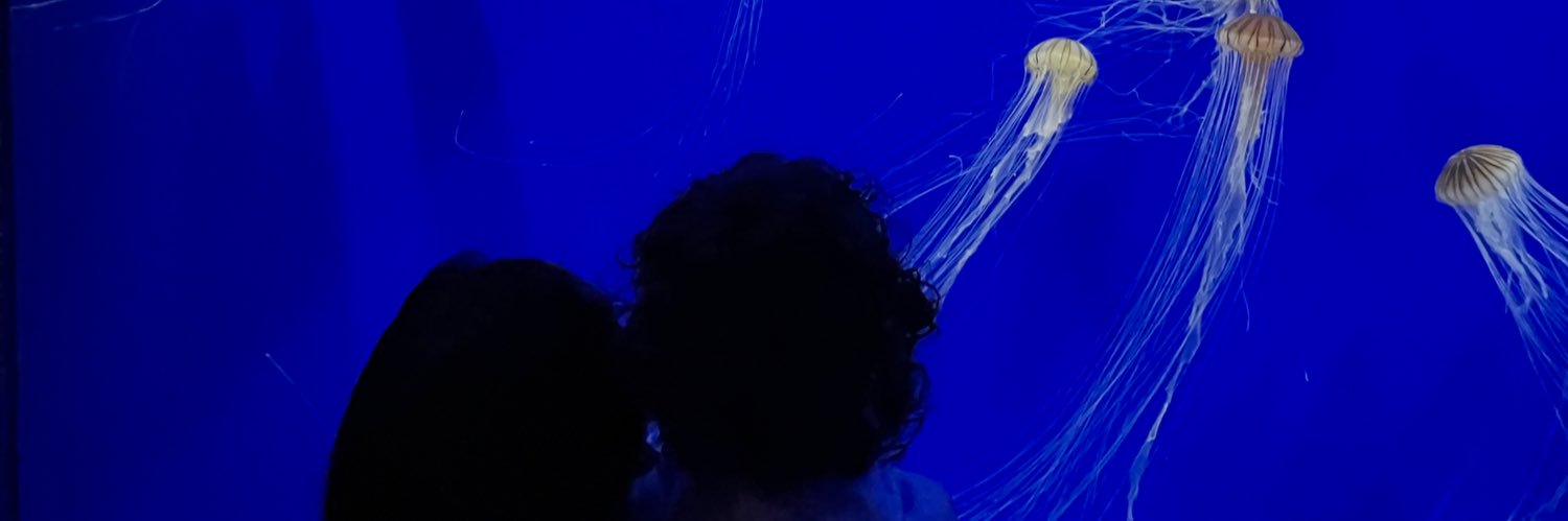 _ayemgee's profile banner image