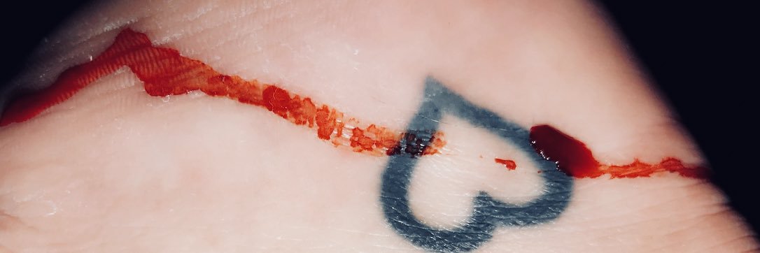 Dezi Moniquè banner