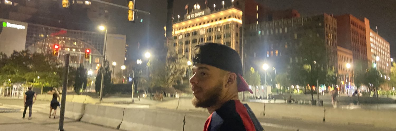 Michellaa13's profile banner image