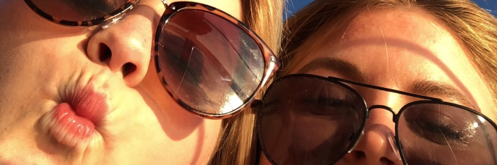 _claire33's profile banner image
