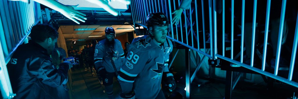 johnniehoop's profile banner image