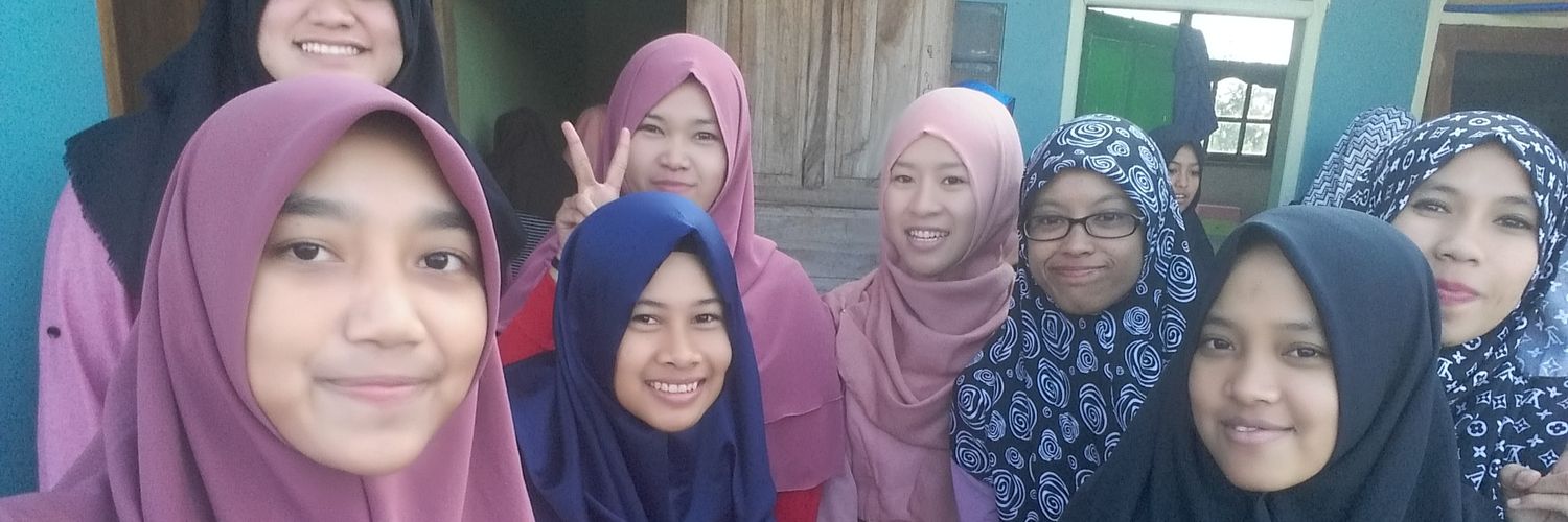 royan_nursya's profile banner image