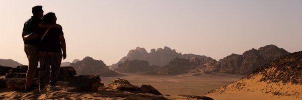 ishtweets_ Profile Banner