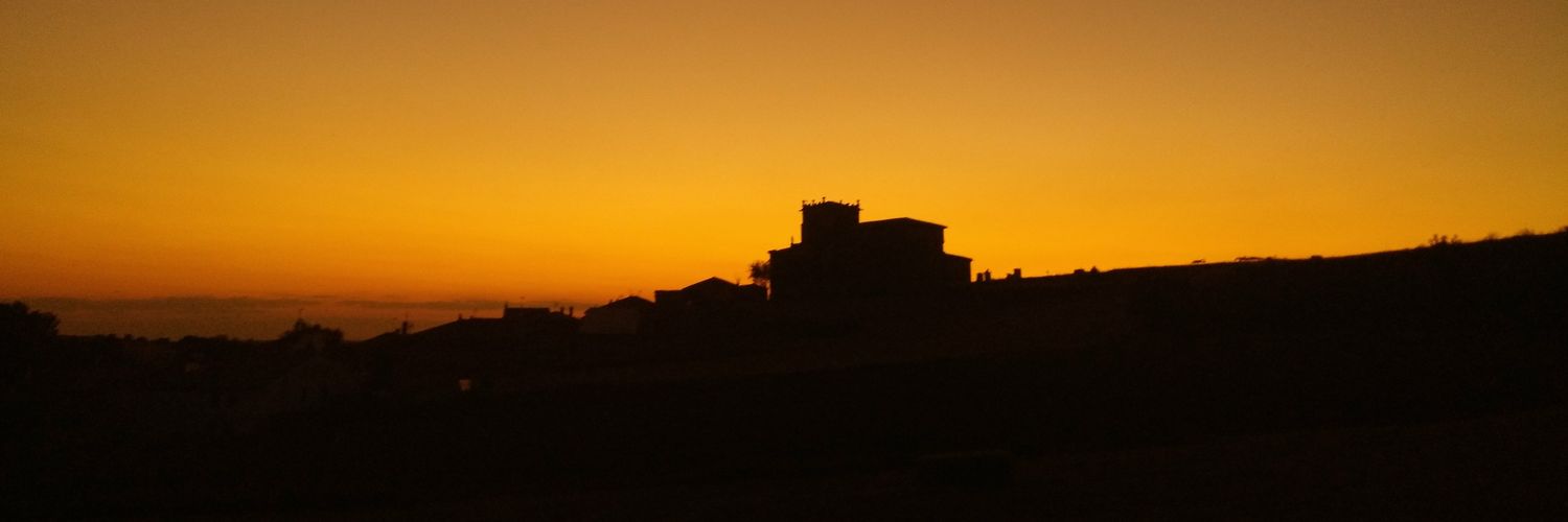 Luisineki's profile banner image