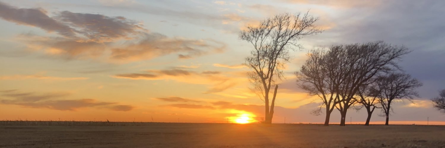 ambermeriah32's profile banner image