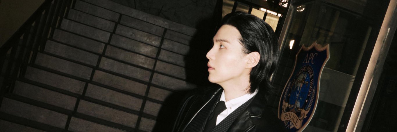 yoonievers93's profile banner image