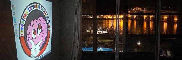 luxurythinking9's profile banner image