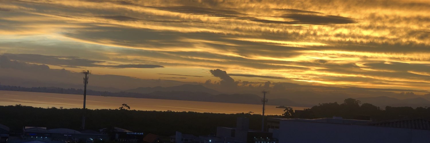 mariluciamiliol's profile banner image