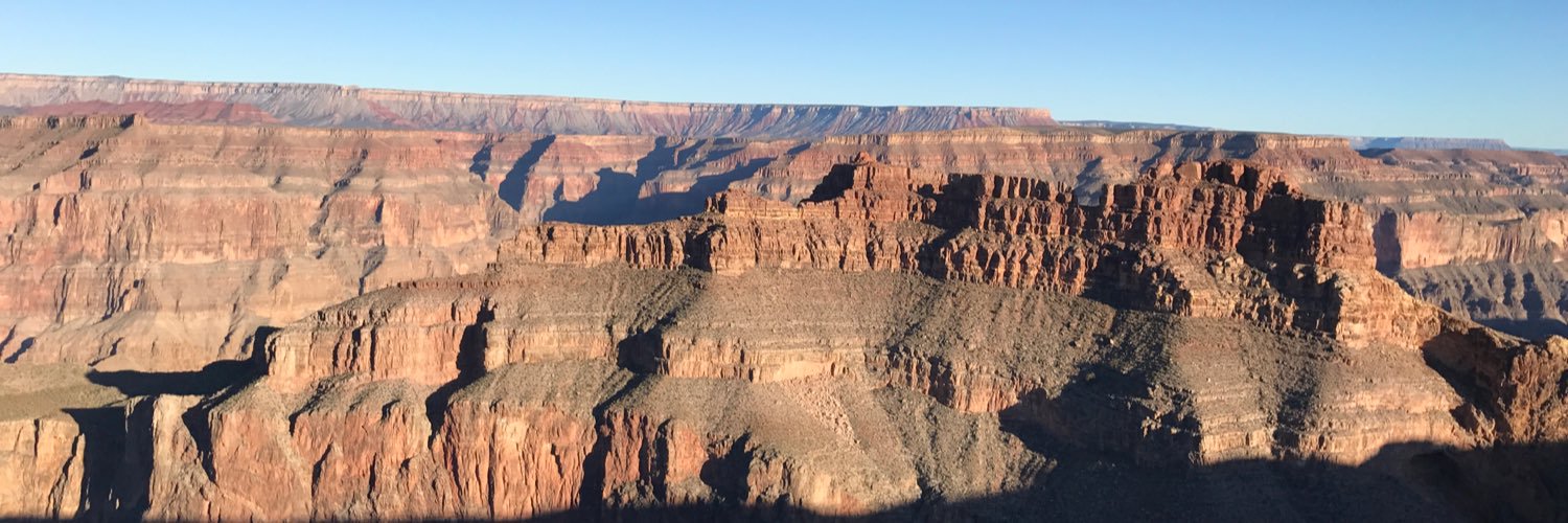 mandylarson23's profile banner image