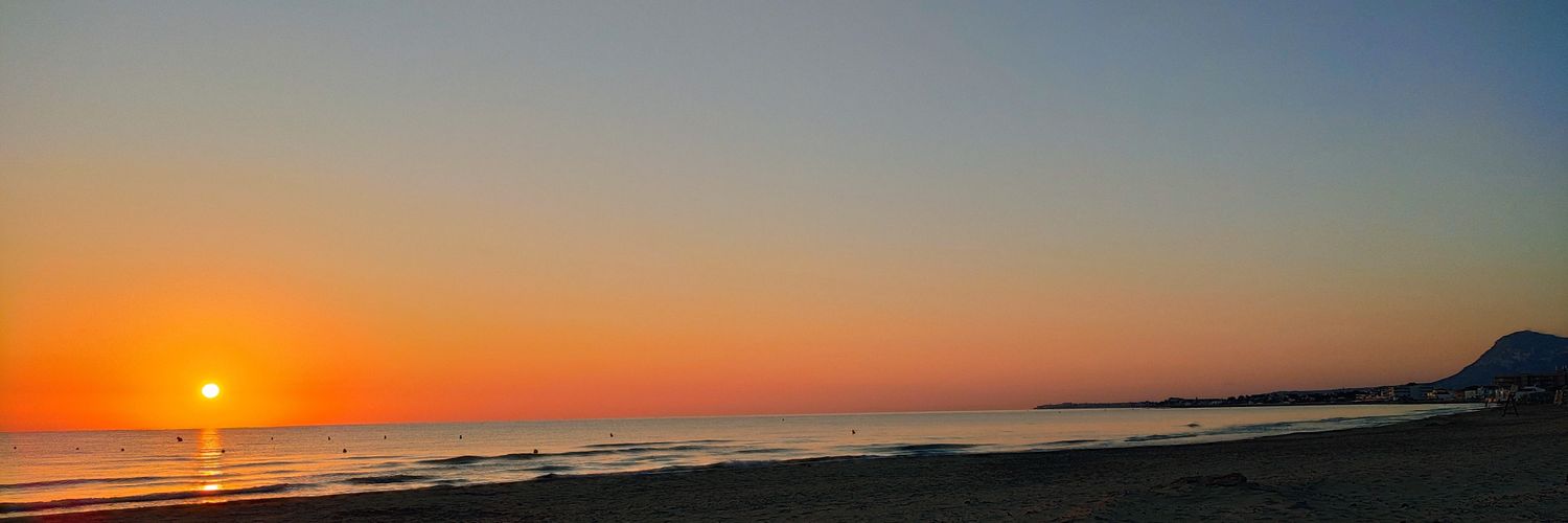 MontesaMaria's profile banner image