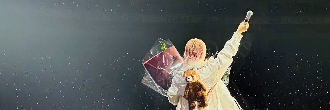 spring12rose's profile banner image
