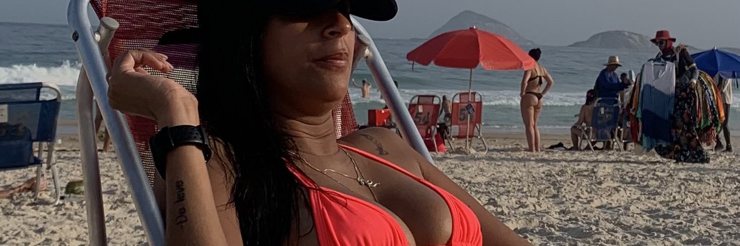 Fabiulinha_'s profile banner image