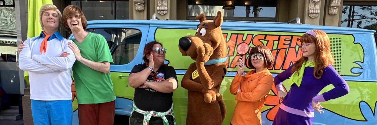 larandomchrissy's profile banner image