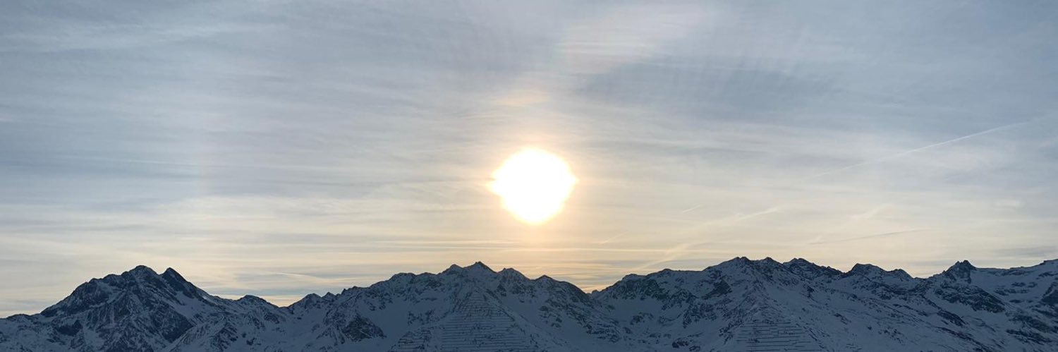 007_walker's profile banner image