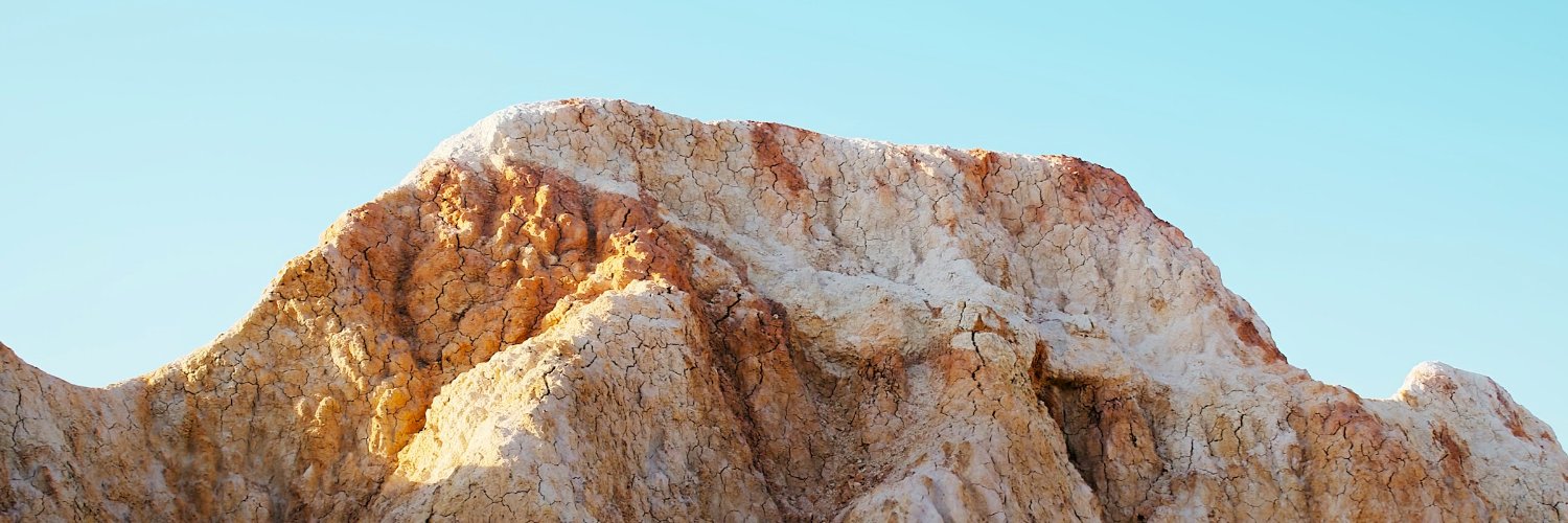dw_vis's profile banner image