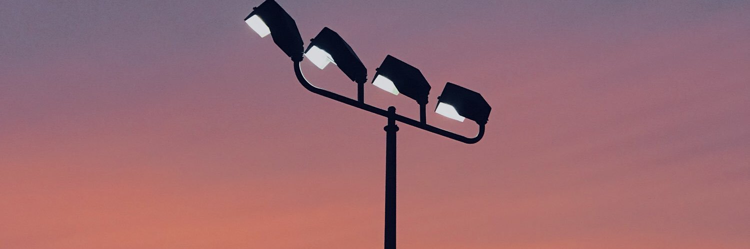 becasaraip's profile banner image