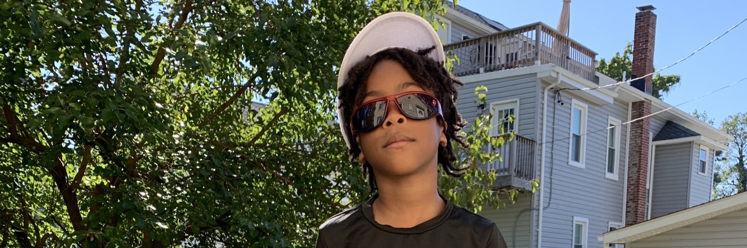 V2100_'s profile banner image