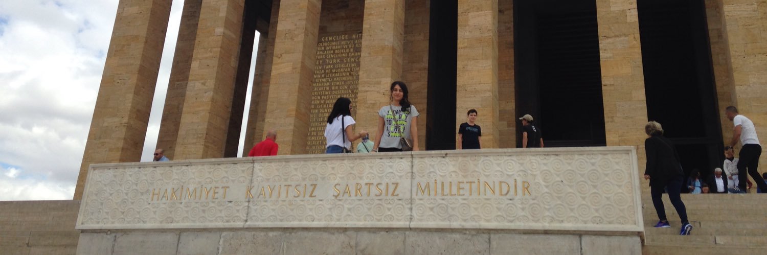 esramuezzin's profile banner image