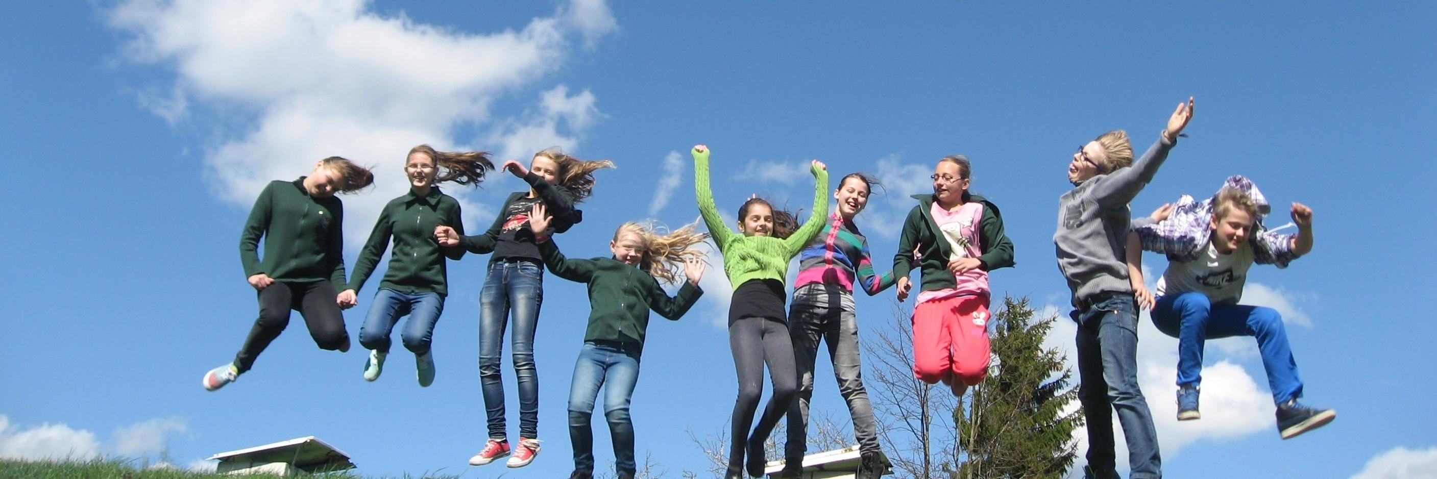 augras's profile banner image