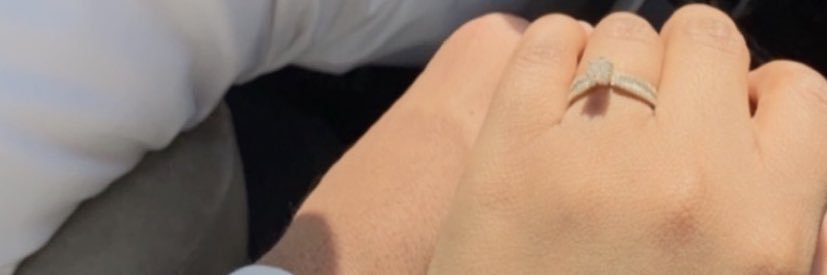 a_h9o's profile banner image