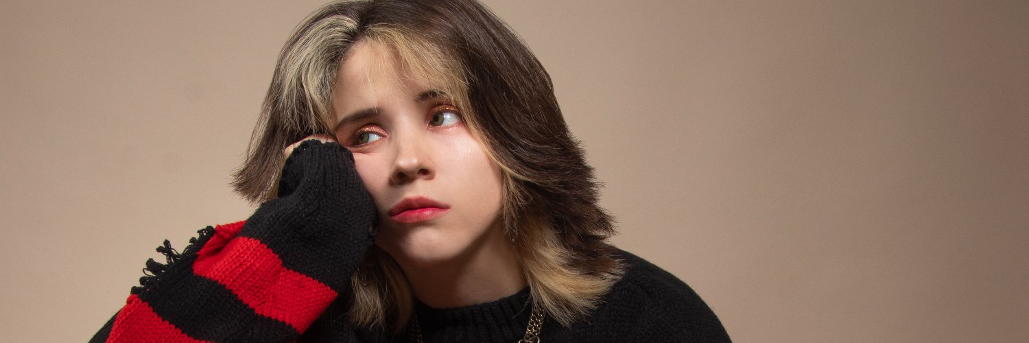 lzioul's profile banner image