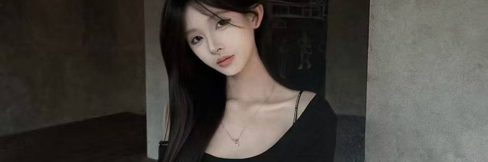 ChowHee's profile banner image