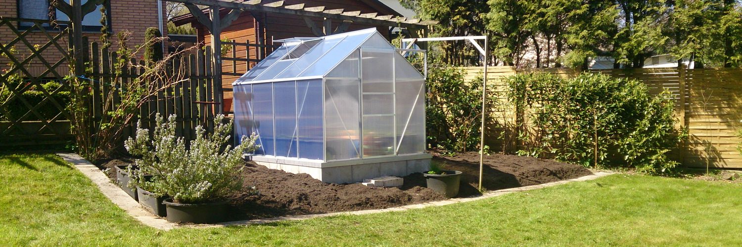 Maverick Hawk banner