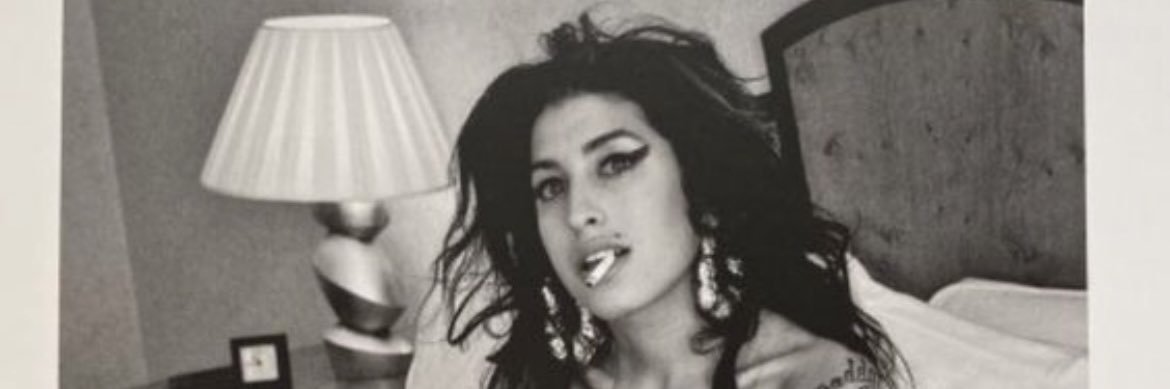 paraphernaila_'s profile banner image