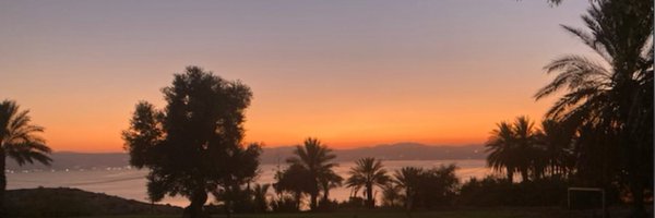 DeborahSills Profile Banner