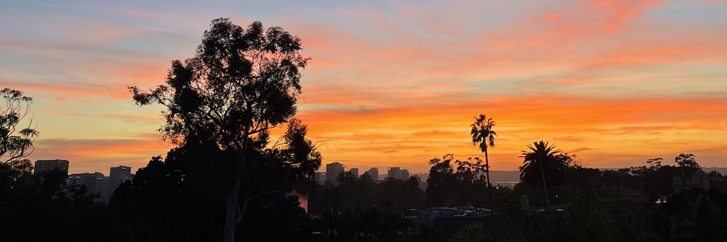 alanaklynn's profile banner image