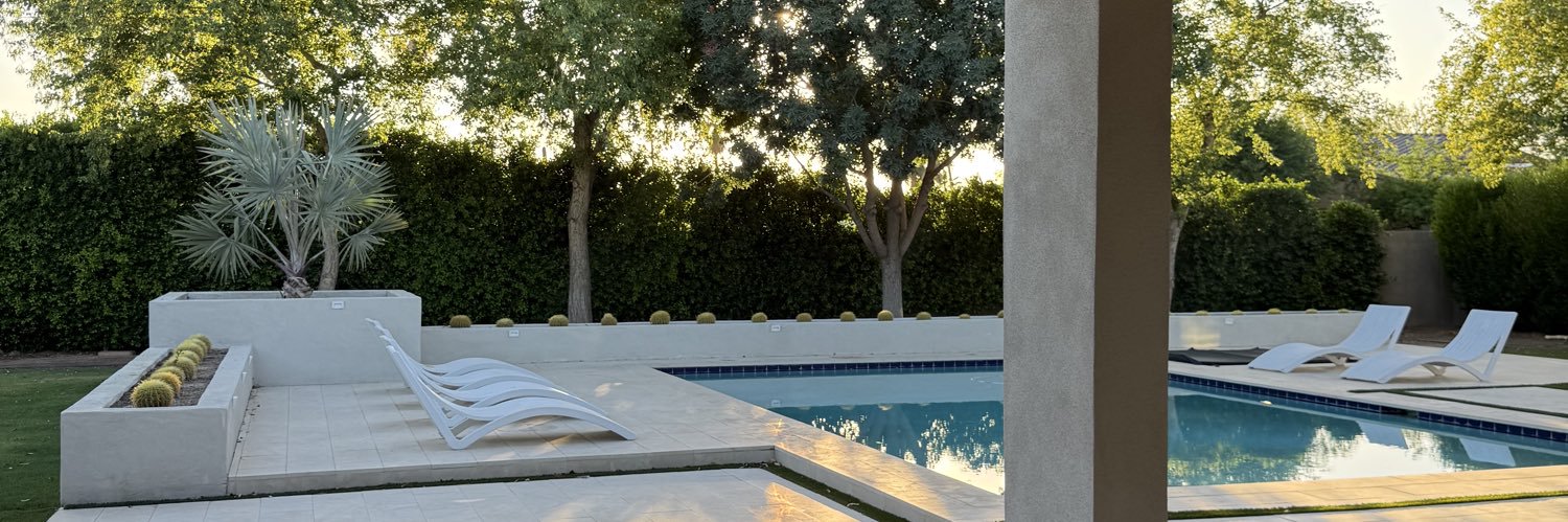 Brooks banner
