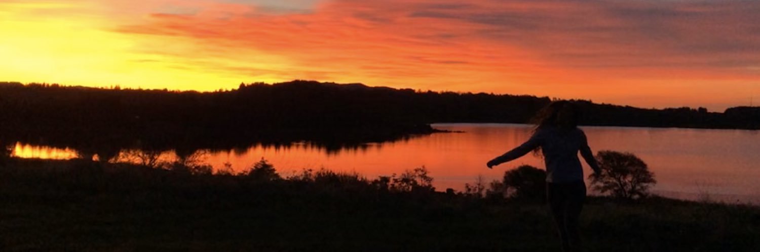 paulacapdee's profile banner image