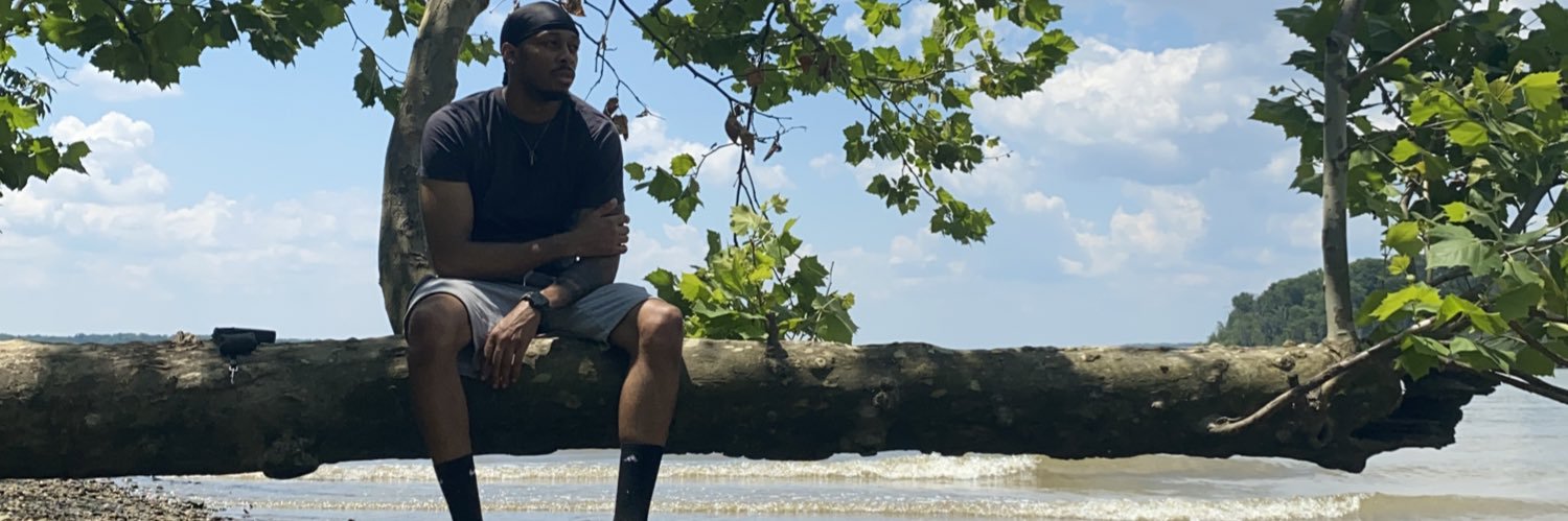 Bless U'Gean Courton banner